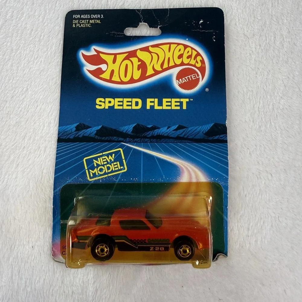 Vintage Hot Wheels Lot 6 Carded 1980s Speed Fleet Demons Trailbusters Workhorses